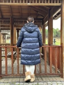 Lacivert fermuarlı şişme mont