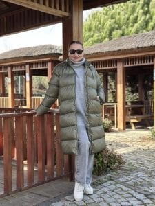 Haki fermuarlı şişme mont