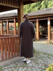 Şeritli spor elbise kahve