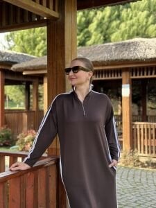 Şeritli spor elbise kahve