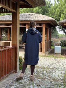 Kapüşonlu uzun kot ceket lacivert