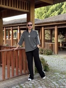 Şeritli Armalı Takım çizgili Siyah