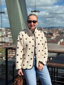 Tam fermuarlı Yumoş polar Puantiye ekru
