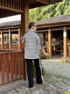 Şeritli Armalı Takım çizgili Beyaz