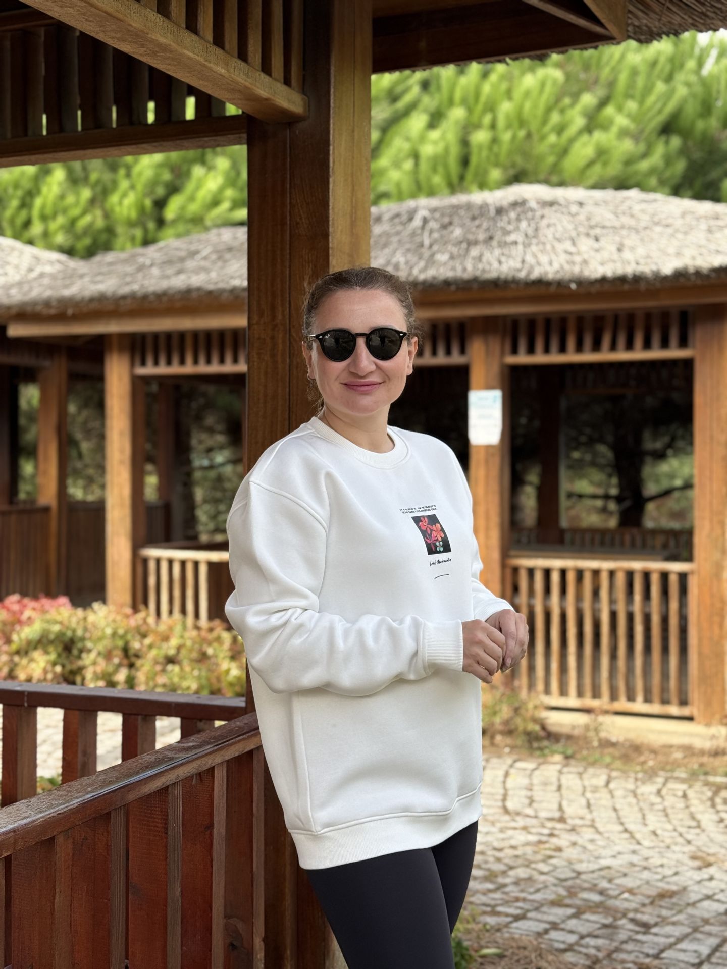 Orjinal marka Lost Minds sweat beyaz