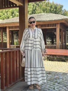 Siyah Çizgi detaylı keten katleya elbise