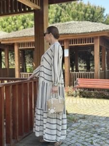 Siyah Çizgi detaylı keten katleya elbise