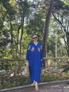 2106 pullu nakışlı viskon elbise saks