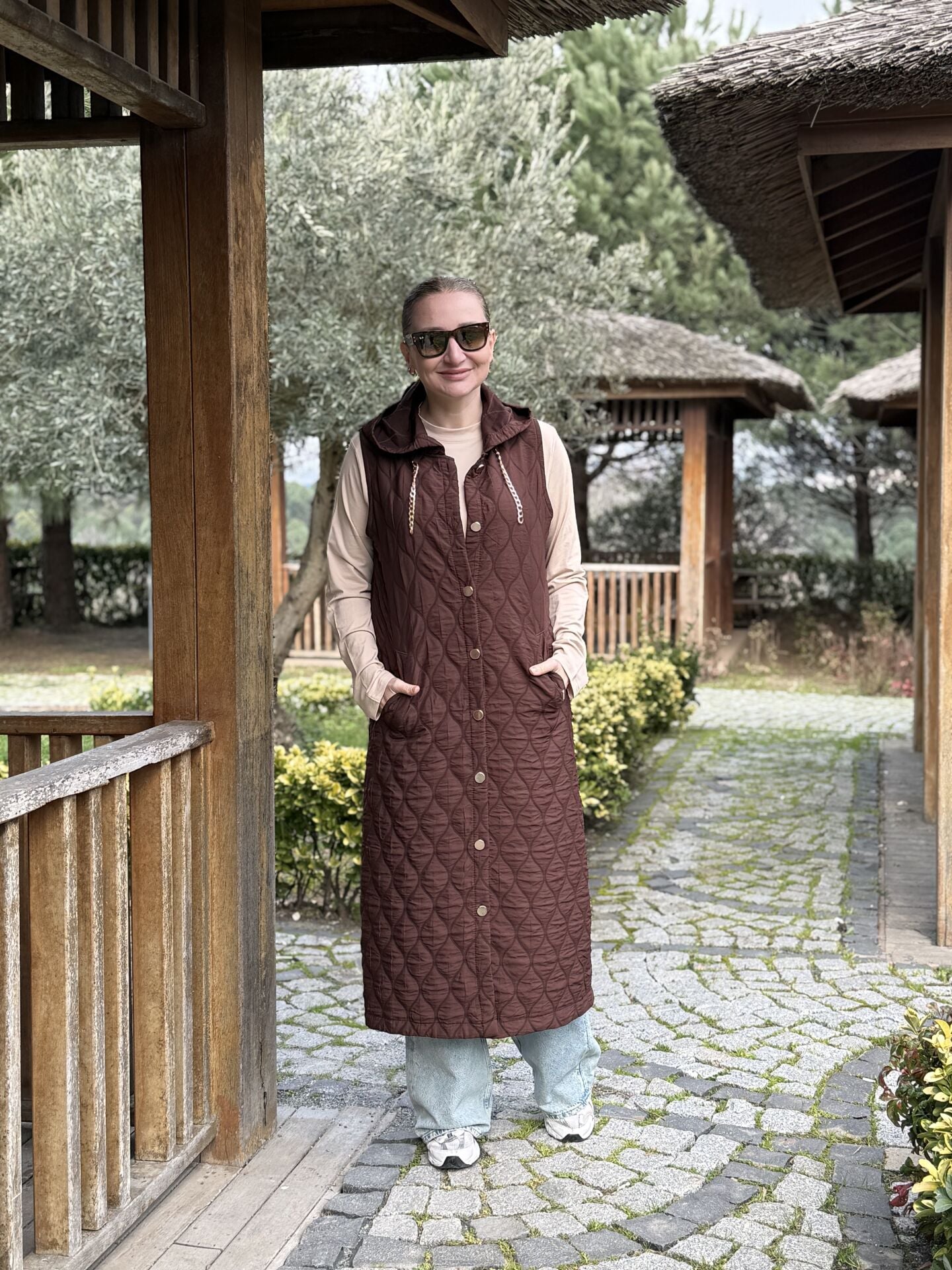 A.Akay Kapitone Yelek kahve