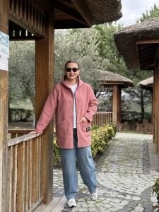 Kapüşonlu kuzu kaşe kaban-ceket PUDRA