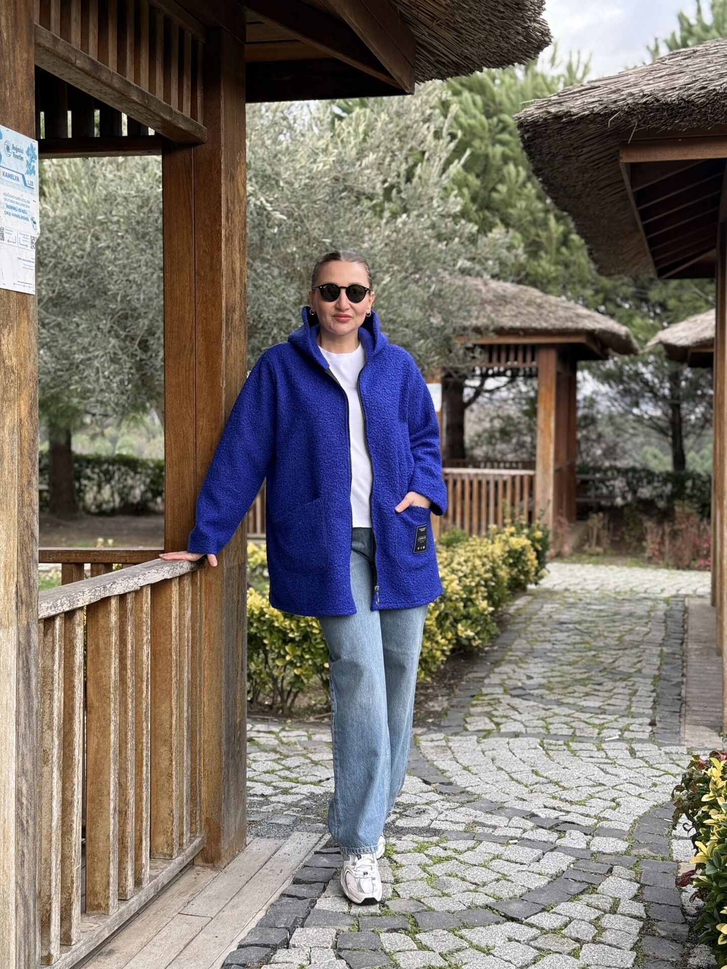 Kapüşonlu kuzu kaşe kaban-ceket Sax