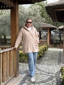 Kapüşonlu kuzu kaşe kaban-ceket Taş