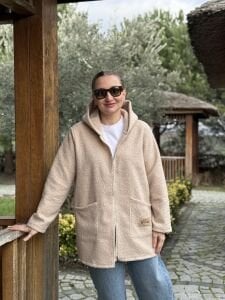 Kapüşonlu kuzu kaşe kaban-ceket Taş