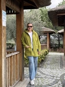 Kapüşonlu kuzu kaşe kaban-ceket Yağyeşili