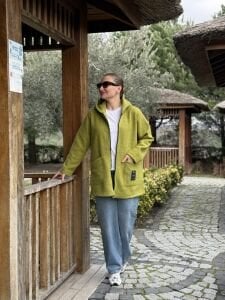 Kapüşonlu kuzu kaşe kaban-ceket Yağyeşili