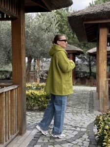 Kapüşonlu kuzu kaşe kaban-ceket Yağyeşili