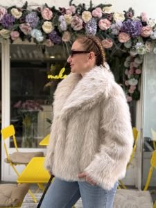 Premium Astarlı kısa KÜRK taş