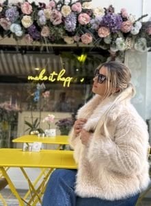 Premium Astarlı kısa KÜRK krem