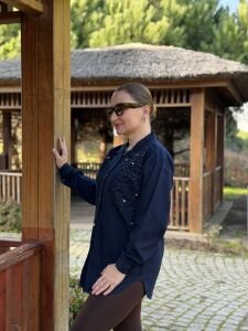 İşlemeli taşlı Kot gömlek lacivert