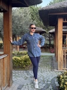 İşlemeli taşlı Kot gömlek K.Mavi