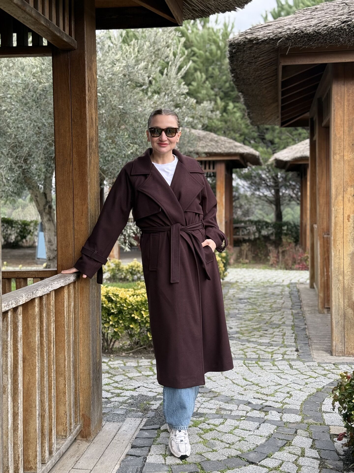 Mürdüm-Kahve Oversize kuşaklı kaşe Kaban