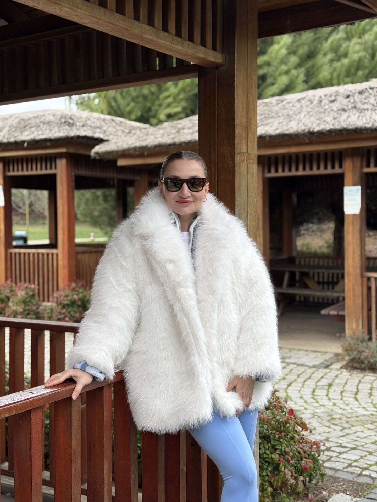 Premium İthal Parıltı Kürk Beyaz