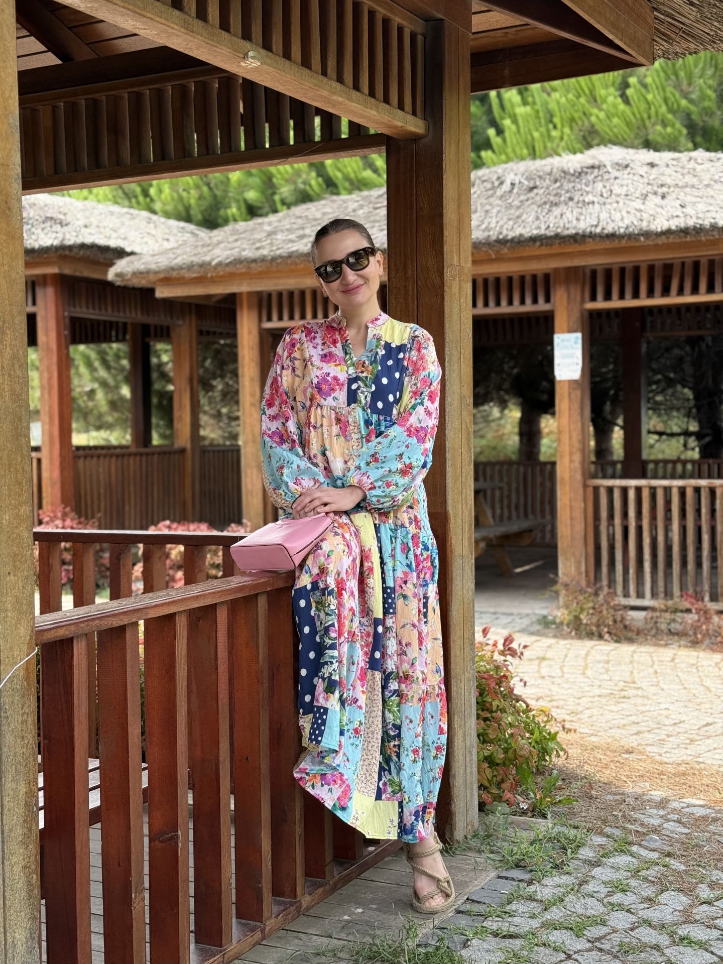 Evila Patchwork modal tensel katleya