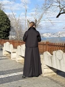 6011 Nakışlı İşlemeli Siyah takım