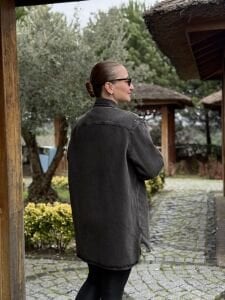 Orjinal tek cep detaylı kot gömlek