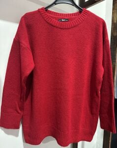 KIRMIZI Yumoş kazak