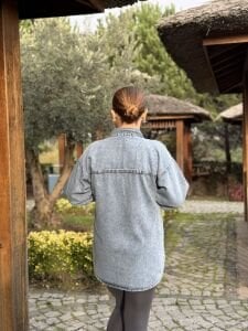 İşlemeli taşlı Kot gömlek A.mavi