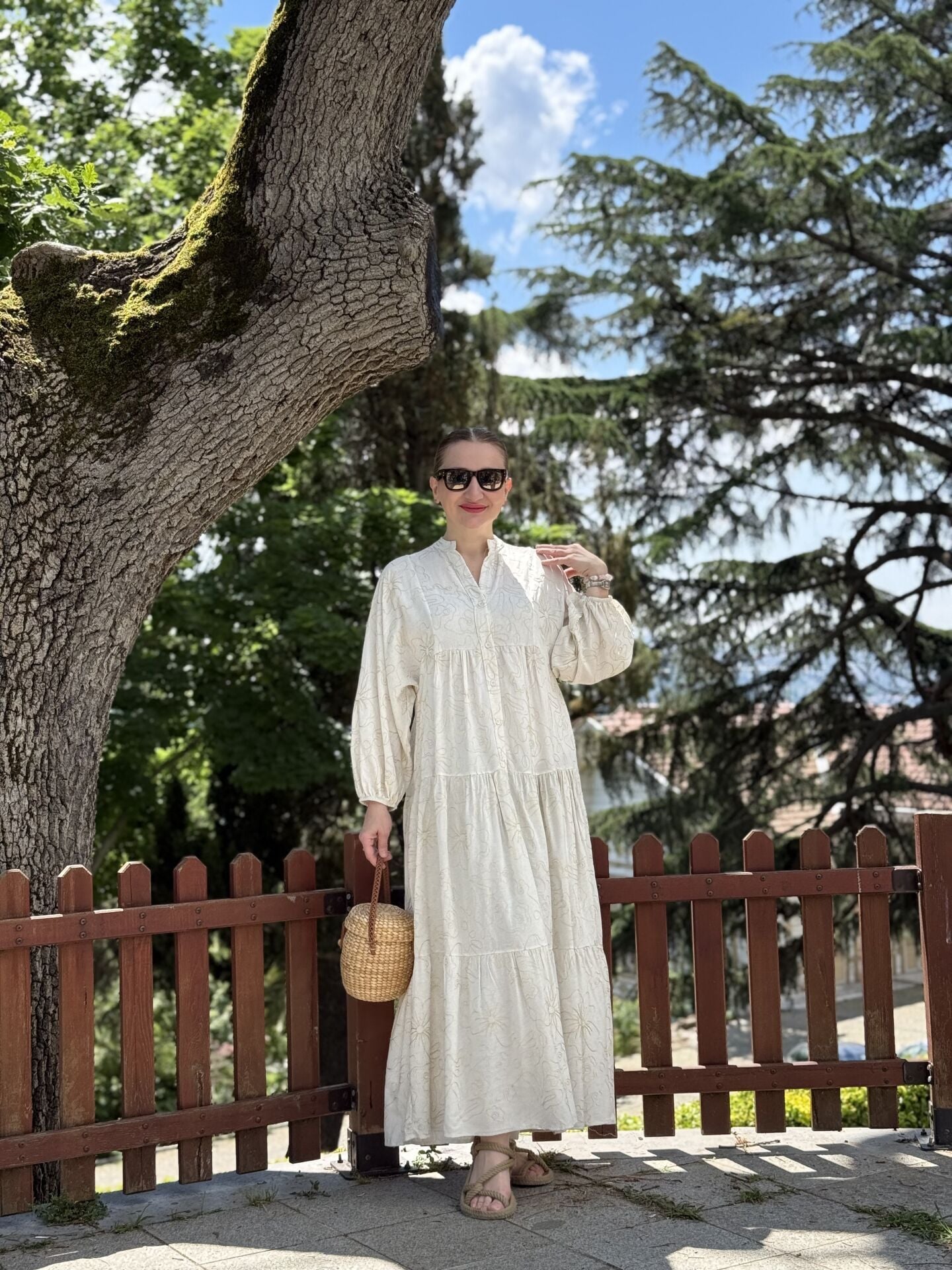 Premium pamuk keten katleya işlemeli