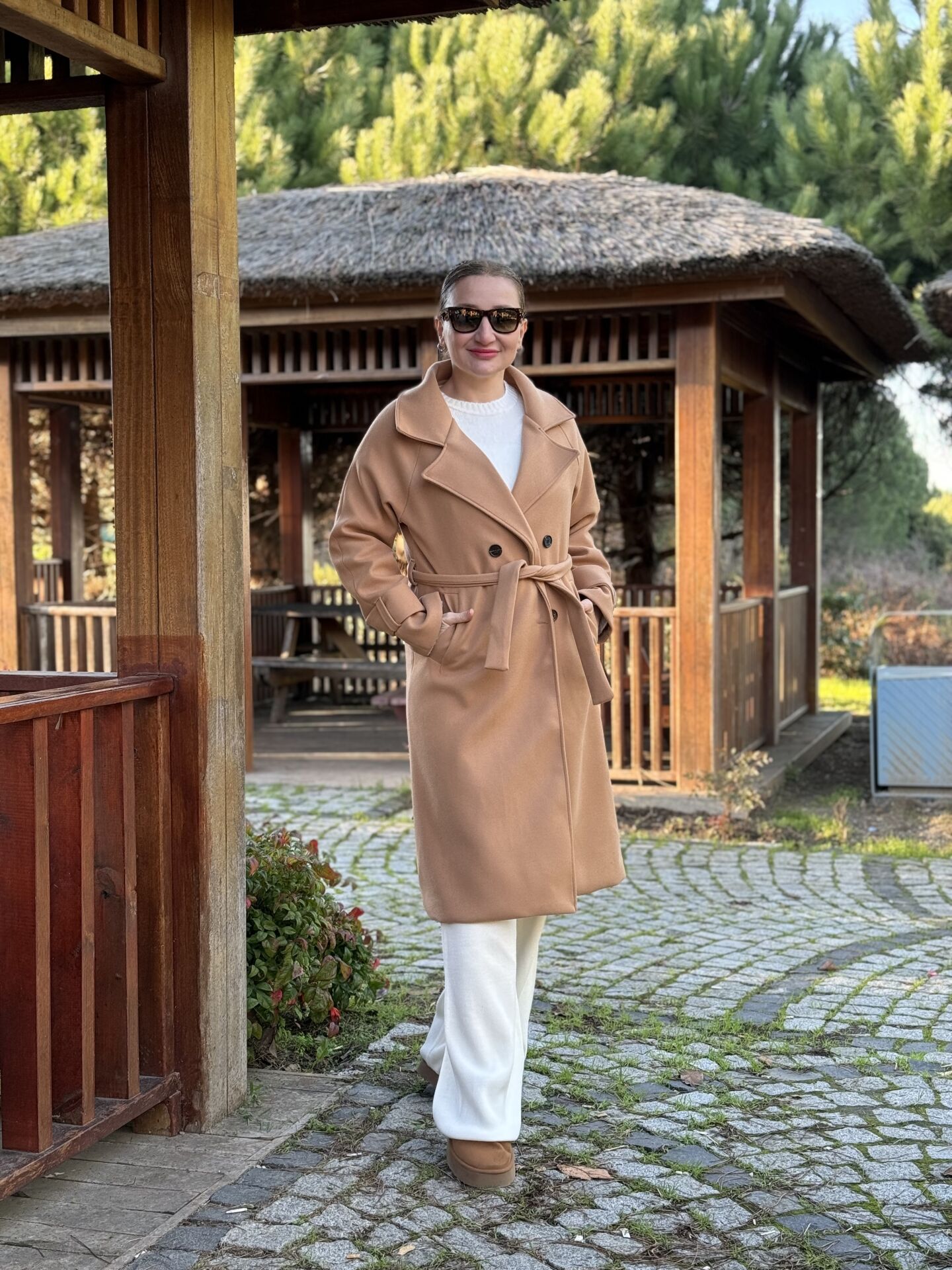 Astarlı Kuşaklı Kaşe Kaban Camel