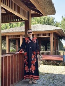 Gülçiçek viskon elbise Siyah