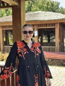 Gülçiçek viskon elbise Siyah
