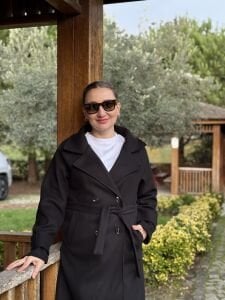 Astarlı Kuşaklı Kaşe Kaban Siyah