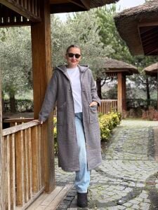 A.akay kuzu kaşe kap (2001) 4 Beden - Uzay Gri