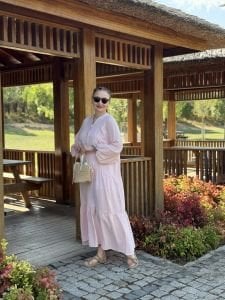 Toz pembe Müslin elbise