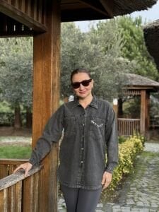 Antrasit tek cep taşlı Kot gömlek