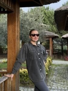 Antrasit tek cep taşlı Kot gömlek