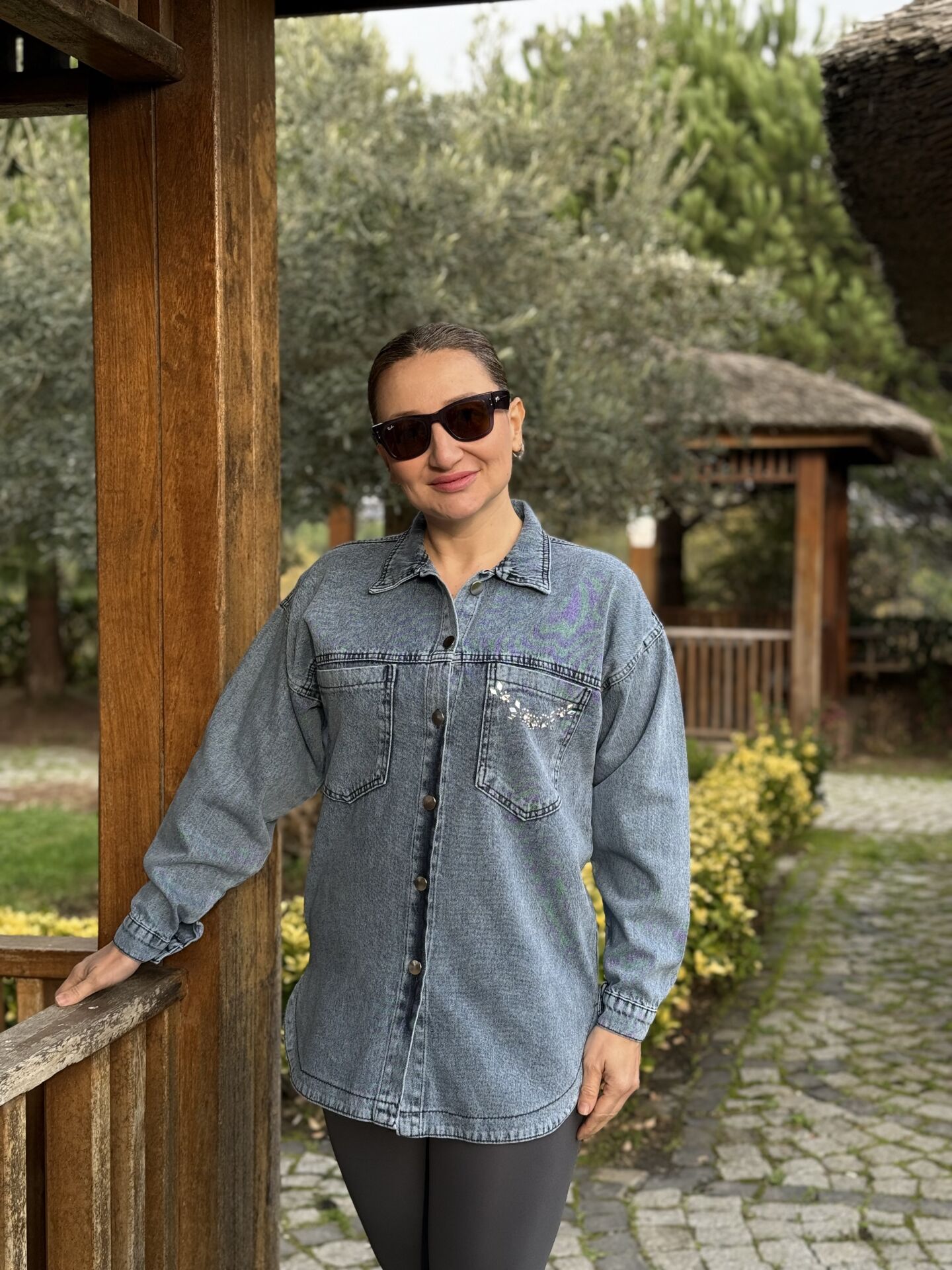 Tek cep taşlı Kot gömlek A.mavi