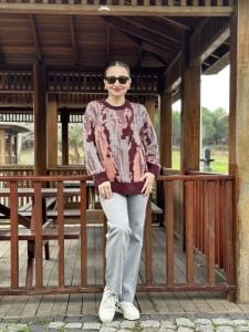 Next Tasarım peluş kazak