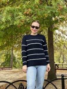 Laci beyaz çizgili kazak