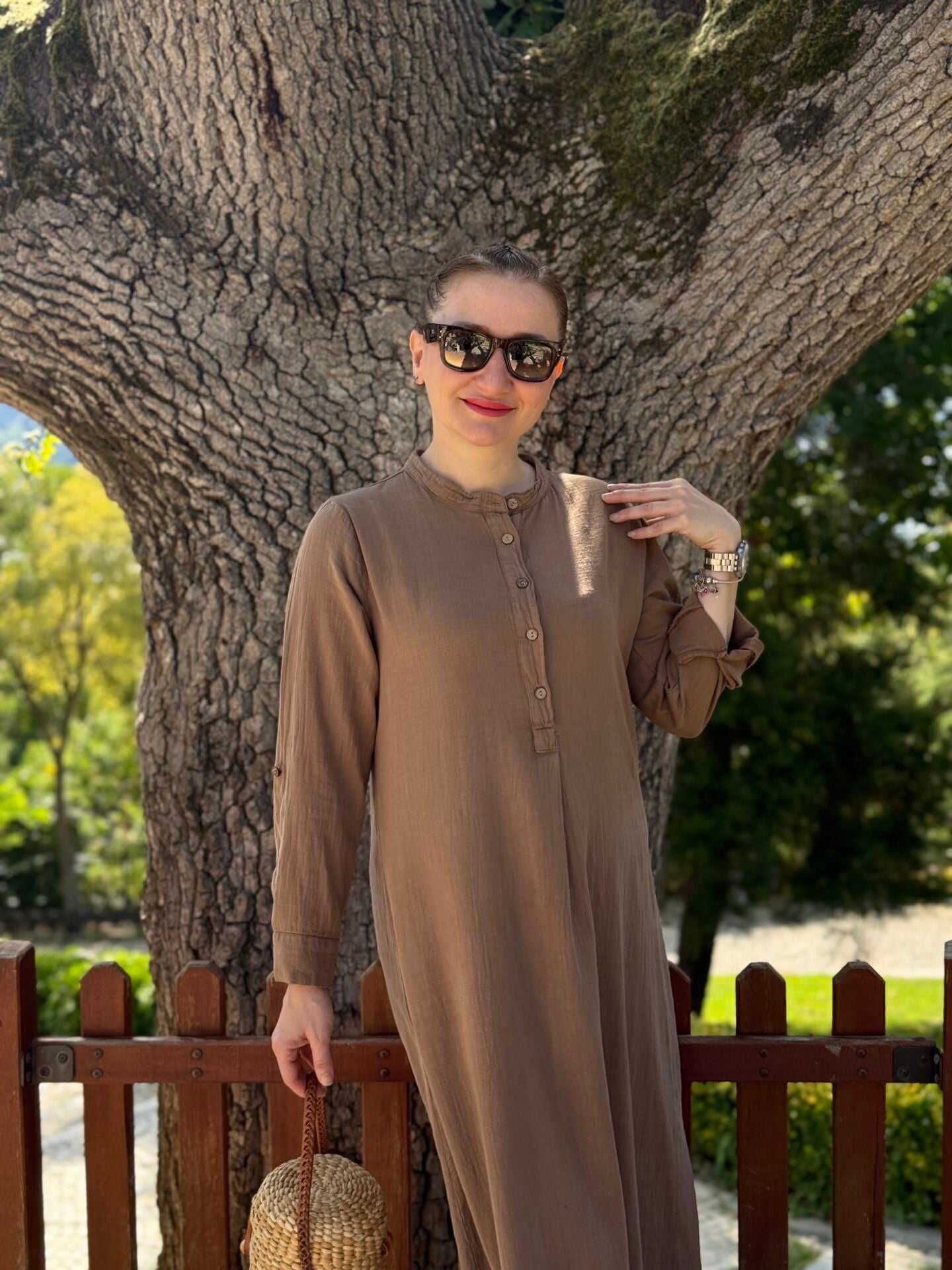 A.akay lamina keten elbise camel