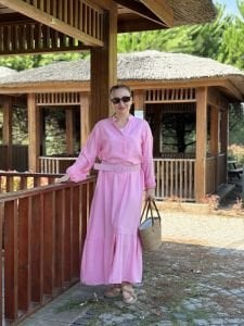 Tensel pamuk kemerli düğmeli elbise pembe