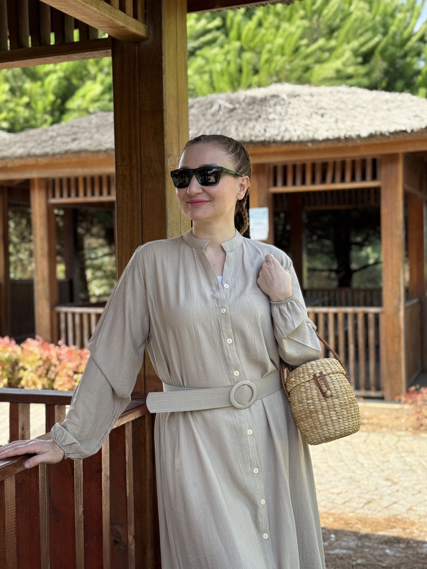 Tensel pamuk kemerli düğmeli elbise taş