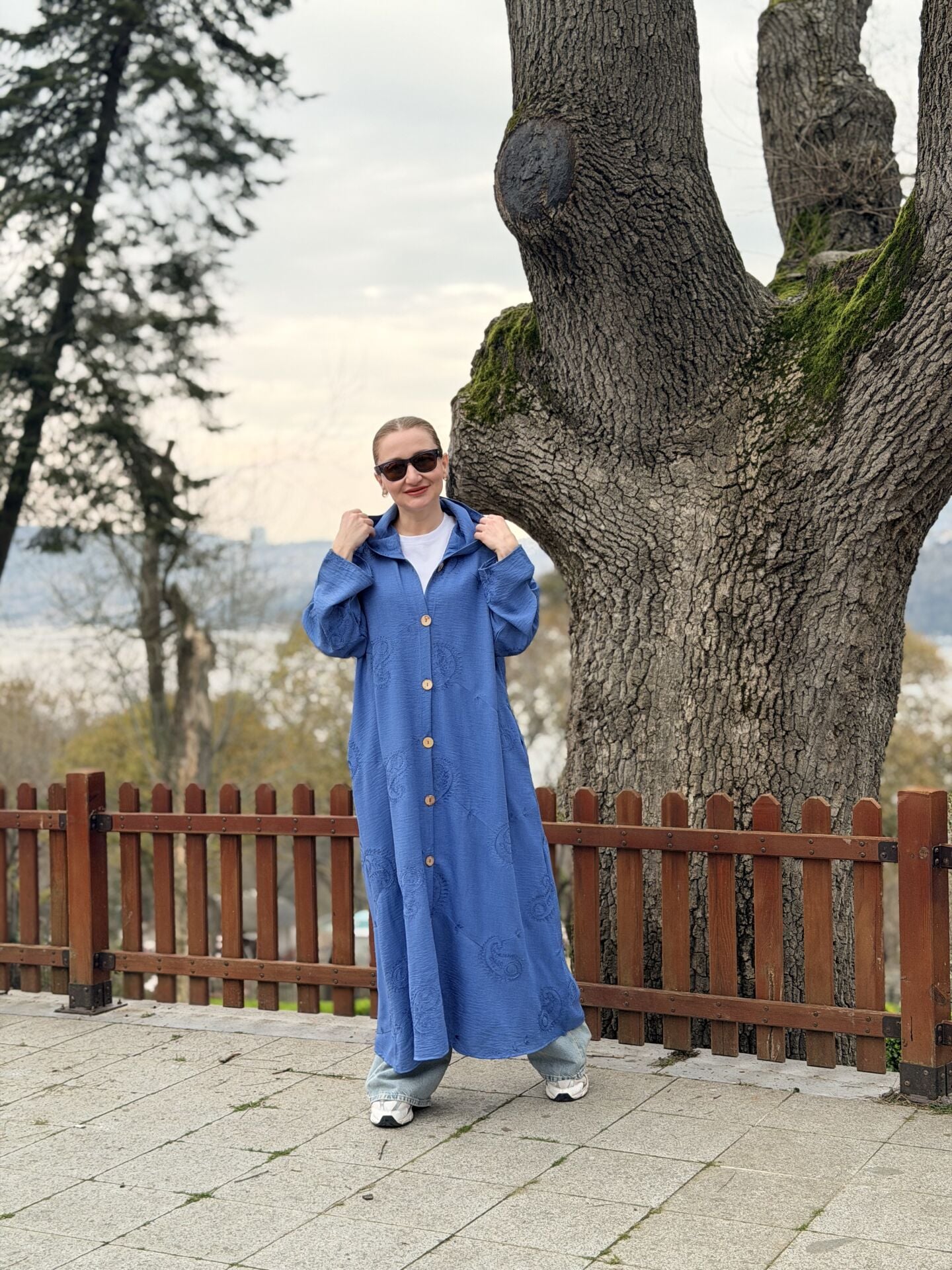 Eleni nakışlı kap-trenç Mavi