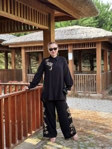 Siyah Viskon pullu nakışlı Takım