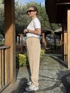 Paça detaylı A.akay beli lastikli kumaş pantolon bej