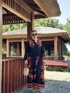 Gülçiçek viskon elbise Siyah